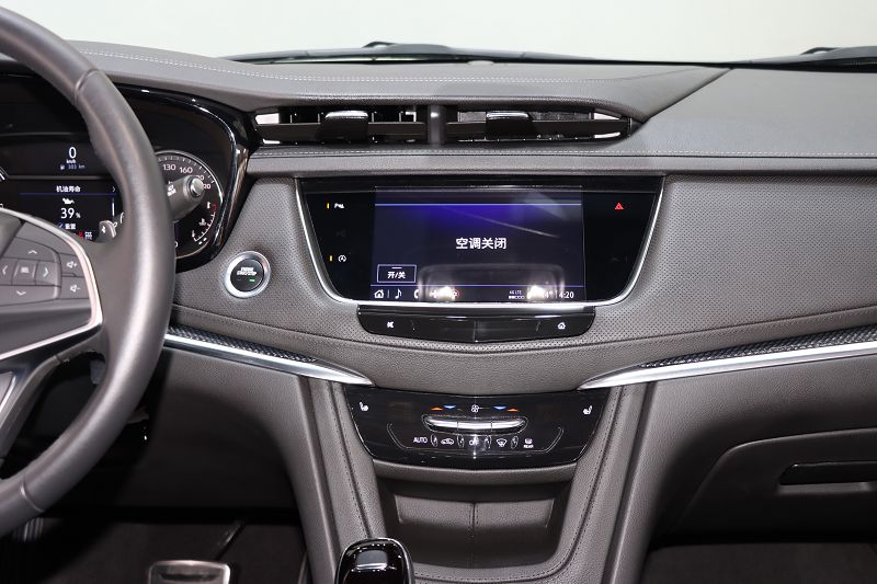 凯迪拉克XT5 2024款 2.0T 四驱豪华型(蜂鸟版)