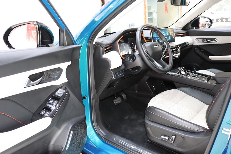 哈弗赤兔 2021款 激擎版 1.5T 铂金兔