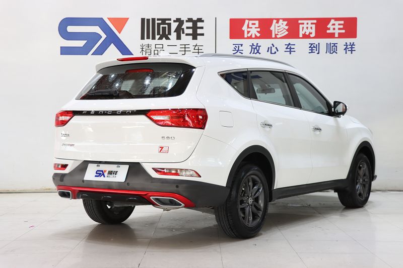 东风风光580 2021款 改款 ☆星版 1.5TGDI 自动尊贵型