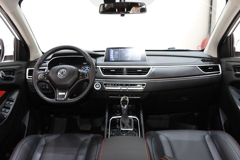 东风风光580 2021款 改款 ☆星版 1.5TGDI 自动尊贵型