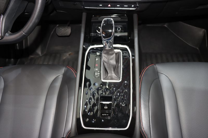 东风风光580 2021款 改款 ☆星版 1.5TGDI 自动尊贵型