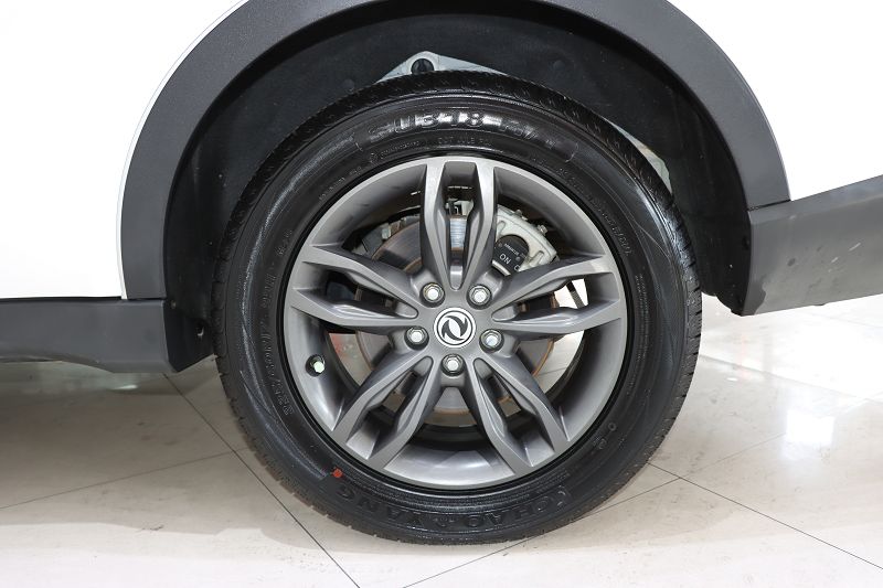 东风风光580 2021款 改款 ☆星版 1.5TGDI 自动尊贵型