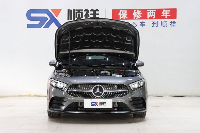 奔驰A级 2022款 A 200 L 运动轿车动感型