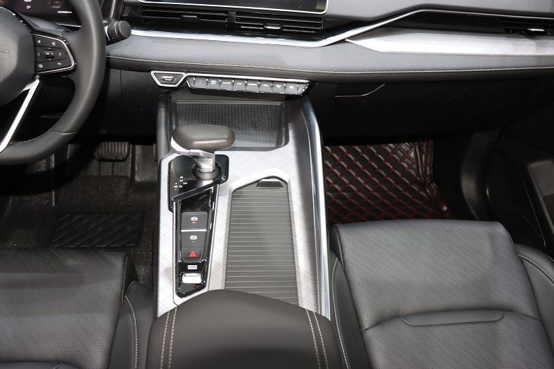 吉利汽车 星瑞 2021款 2.0T 豪华型