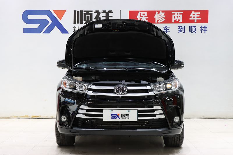 丰田 汉兰达 2021款 2.0T 四驱精英版 7座