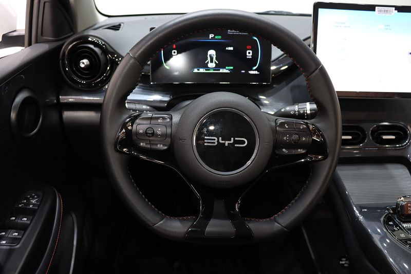 比亚迪e2 2024款 荣耀版 豪华型