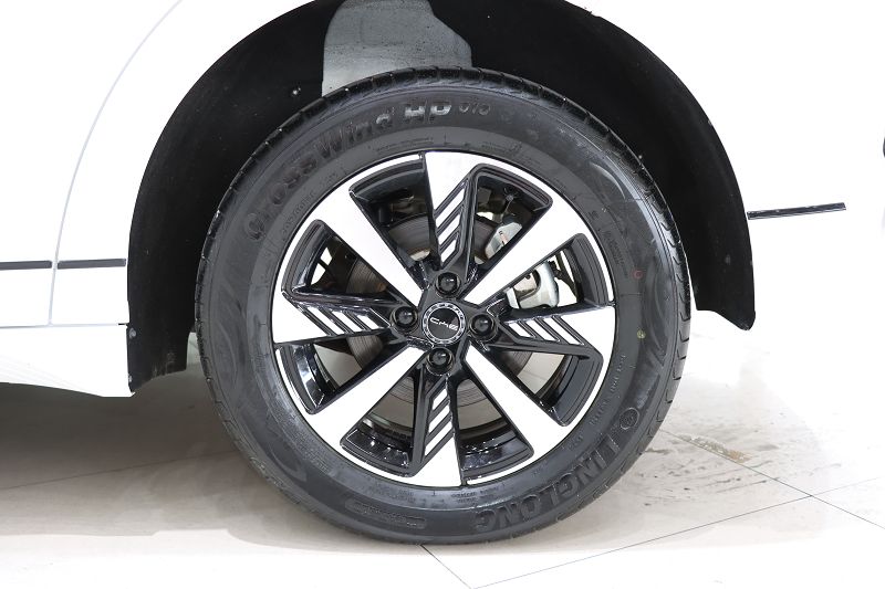 比亚迪e2 2024款 荣耀版 豪华型