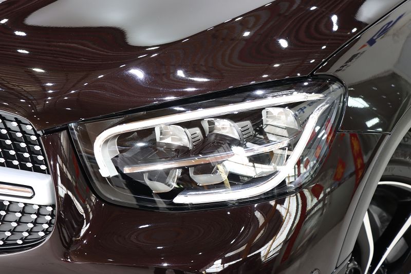 奔驰GLC级 2022款 改款 GLC 260 L 4MATIC 豪华型