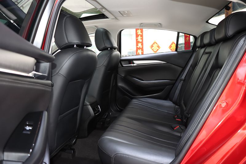 马自达 阿特兹 2021款 2.5L 蓝天运动版