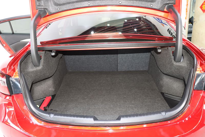 马自达 阿特兹 2021款 2.5L 蓝天运动版