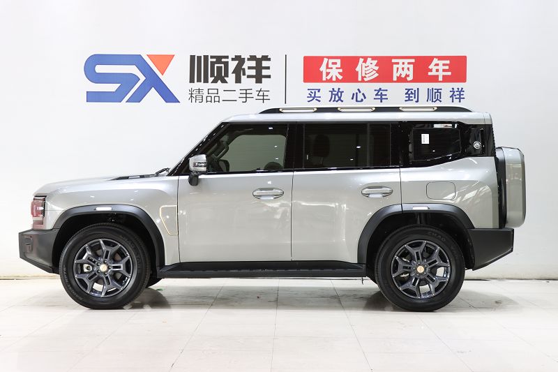 捷途旅行者 2025款 2.0TD DCT XWD穿越