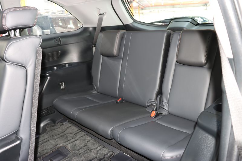 丰田 汉兰达 2018款 2.0T 四驱尊贵版 7座 国VI