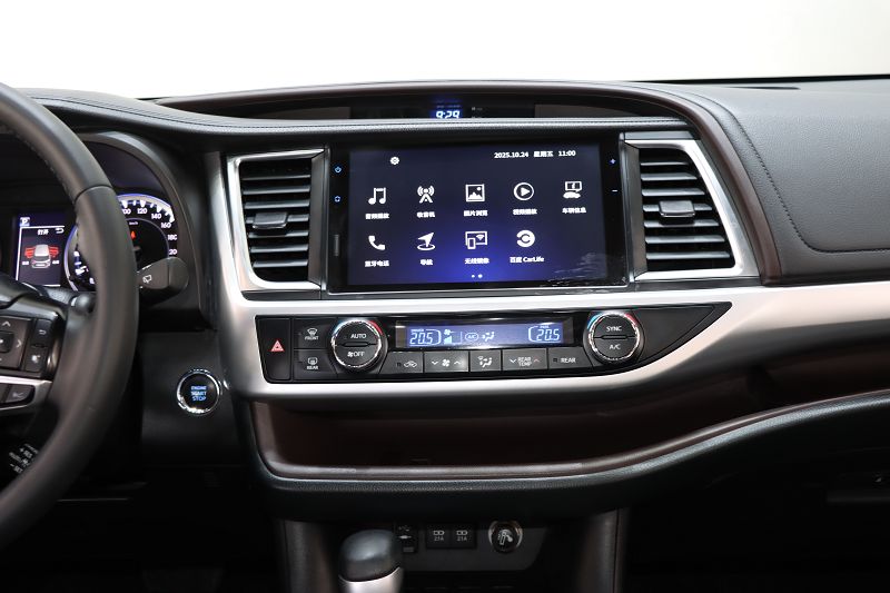 丰田 汉兰达 2018款 2.0T 四驱尊贵版 7座 国VI