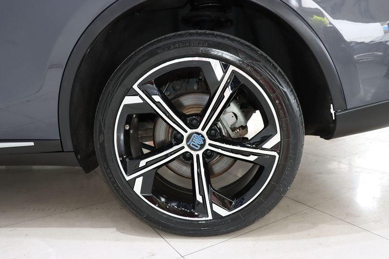 比亚迪 唐新能源 2021款 DM-i 112KM 尊荣型