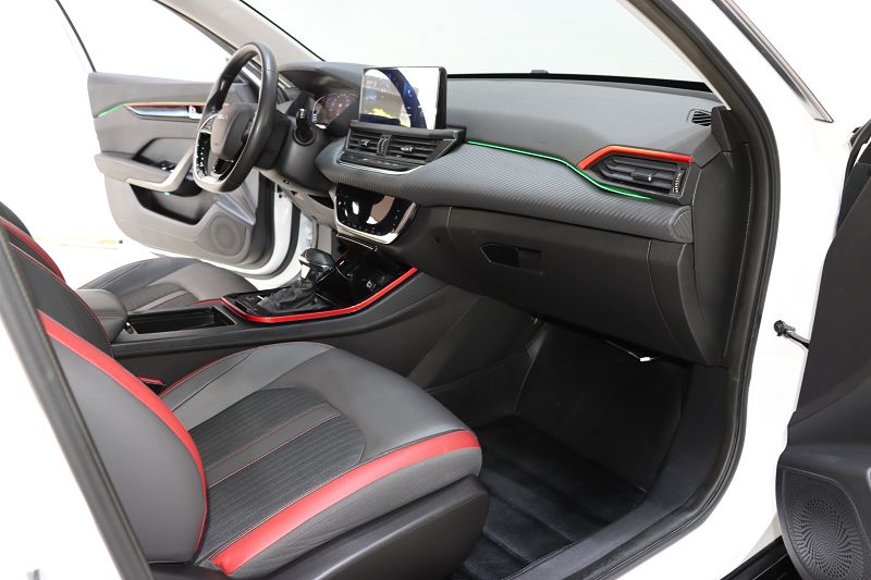 东风风神 奕炫 2021款 230T 自动荣耀版 国VI