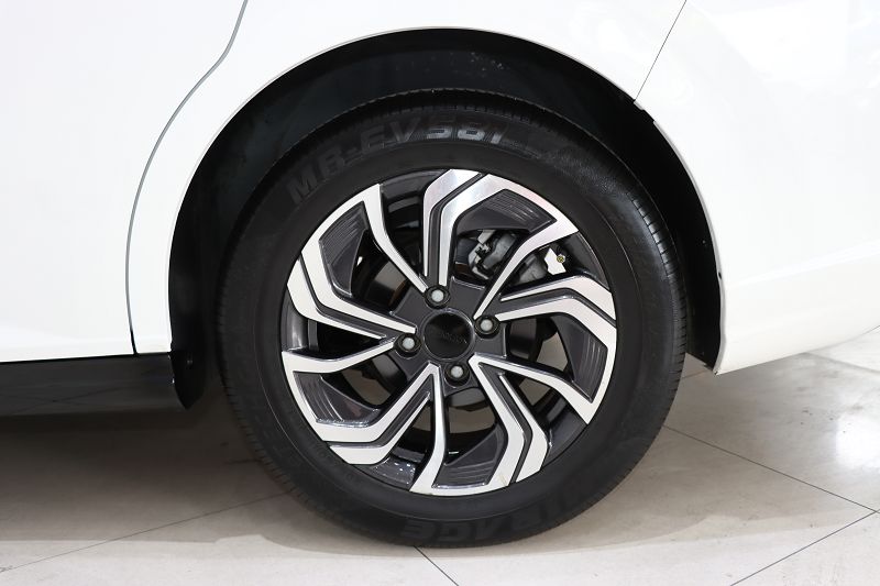 东风风神 奕炫 2021款 230T 自动荣耀版 国VI