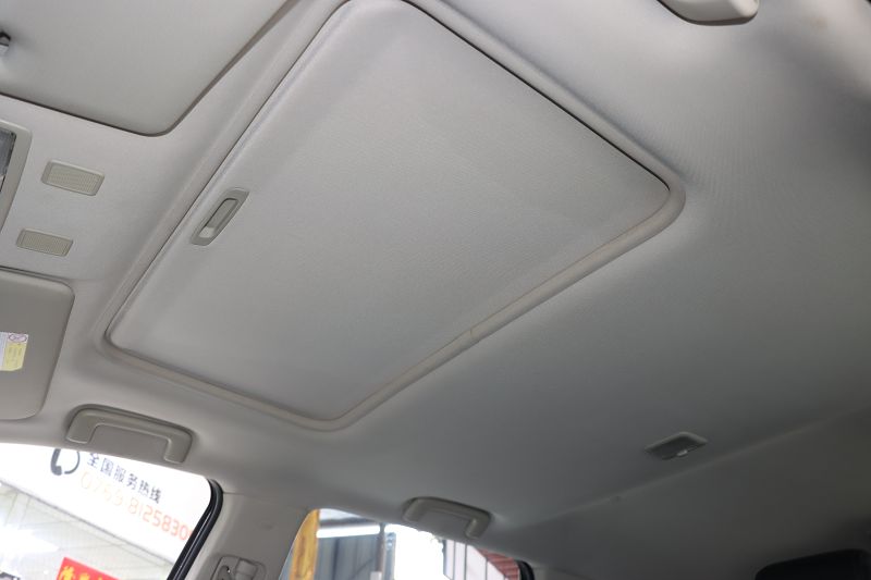 三菱欧蓝德 2021款 2.0L 两驱畅享版 5座