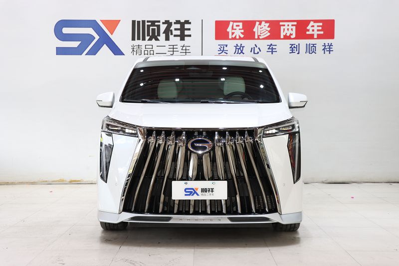 广汽传祺M8 2023款 宗师系列 双擎 旗舰版