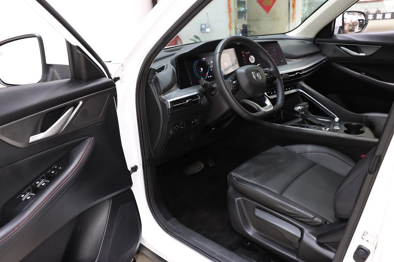 长安CS35 PLUS 2022款 蓝鲸NE 1.4T DCT豪华型