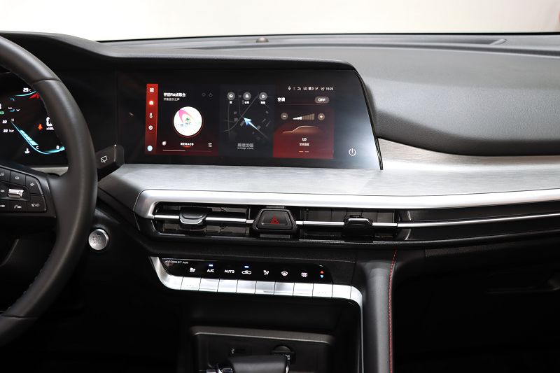 长安CS35 PLUS 2022款 蓝鲸NE 1.4T DCT豪华型