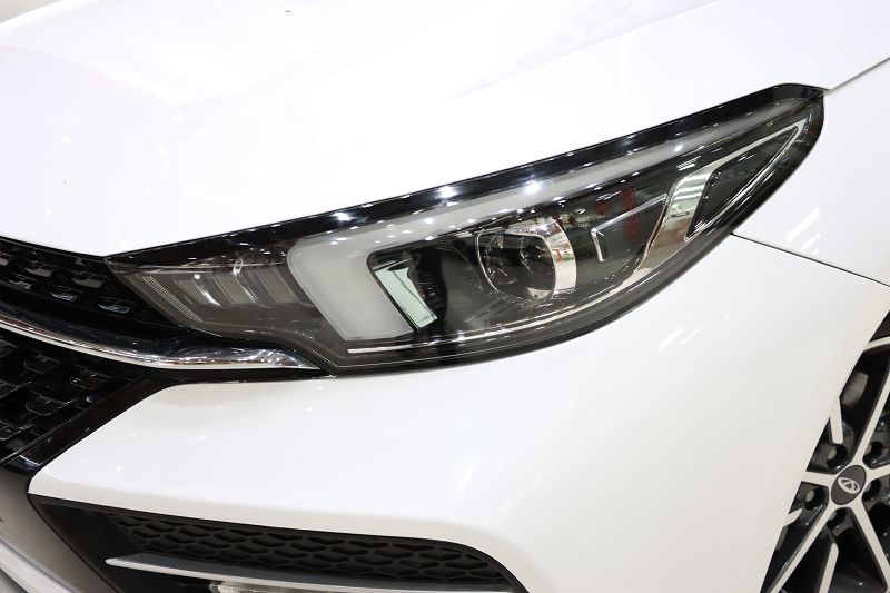 奇瑞 艾瑞泽GX 2021款 冠军版 1.5L CVT尊享版