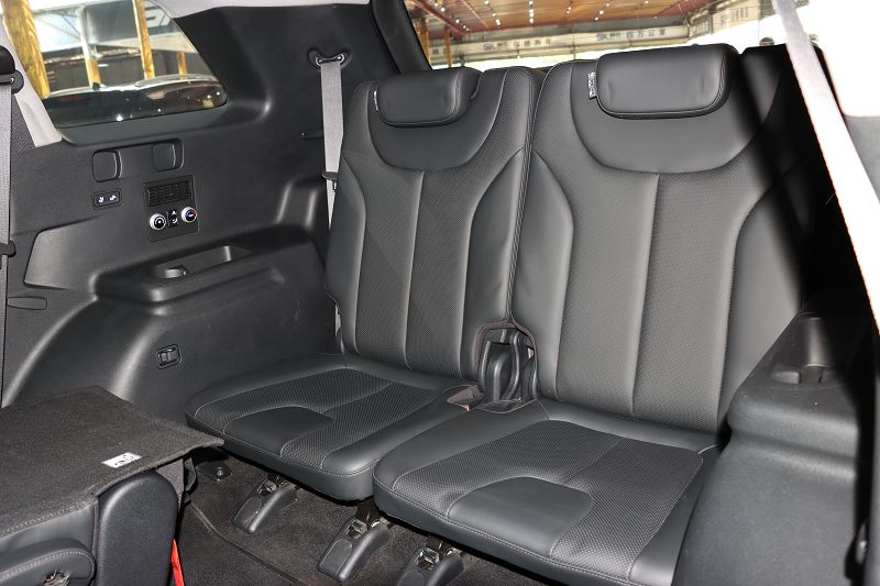 现代 胜达 2019款 380 TGDi TOP 自动四驱旗舰HTRAC国VI