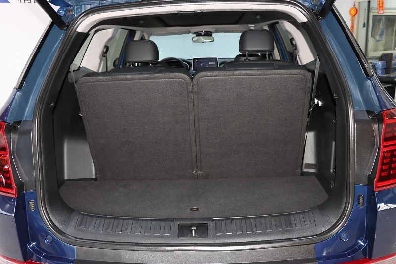 现代 胜达 2019款 380 TGDi TOP 自动四驱旗舰HTRAC国VI