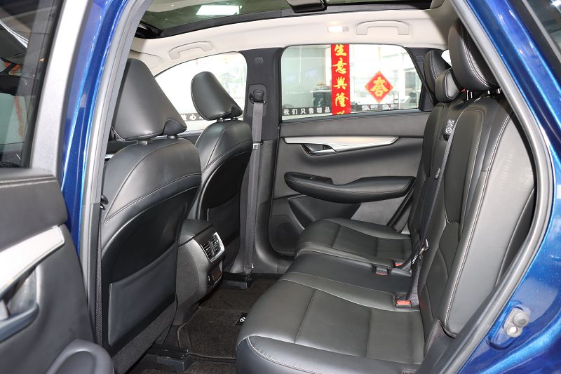 英菲尼迪QX50 2022款 2.0T 四驱菁英版