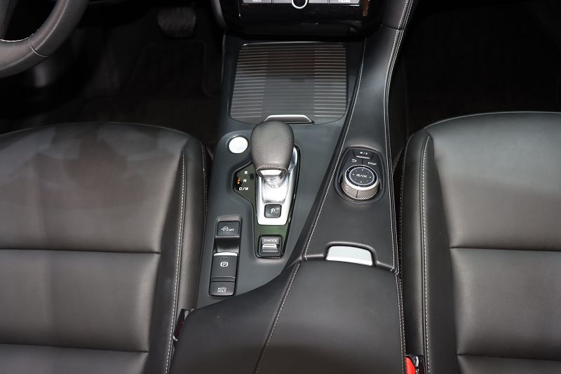 英菲尼迪QX50 2022款 2.0T 四驱菁英版