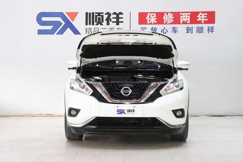 日产 楼兰 2021款 2.5 S/C HEV XE 四驱混动智联尊尚版