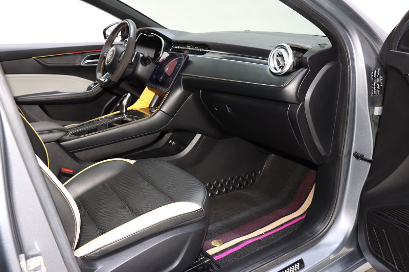 名爵6 2021款 MG6 Pro 1.5T 自动Trophy智驾旗舰版