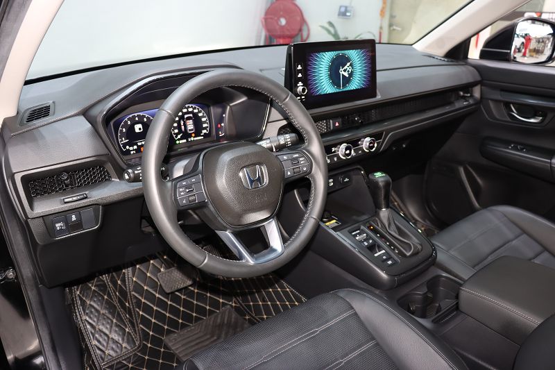 本田CR-V 2023款 240TURBO 两驱智领版 5座