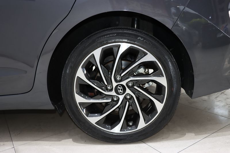 现代 领动 2019款 1.4T 双离合炫动·活力型 国VI