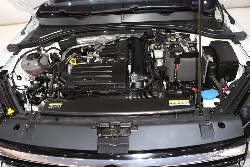 大众 宝来 2023款 200TSI DSG悦行版