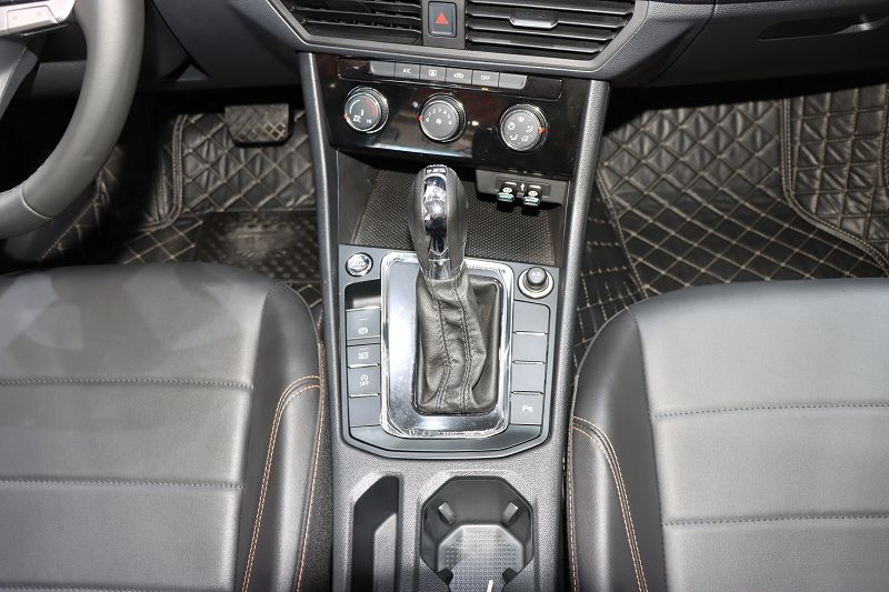 大众 宝来 2023款 200TSI DSG悦行版