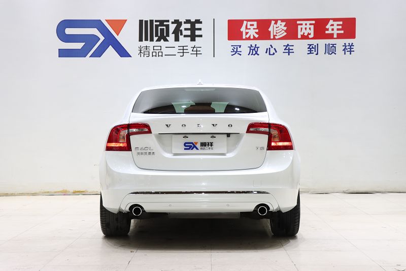 沃尔沃S60 2019款 S60L 改款 T5 智进进阶版