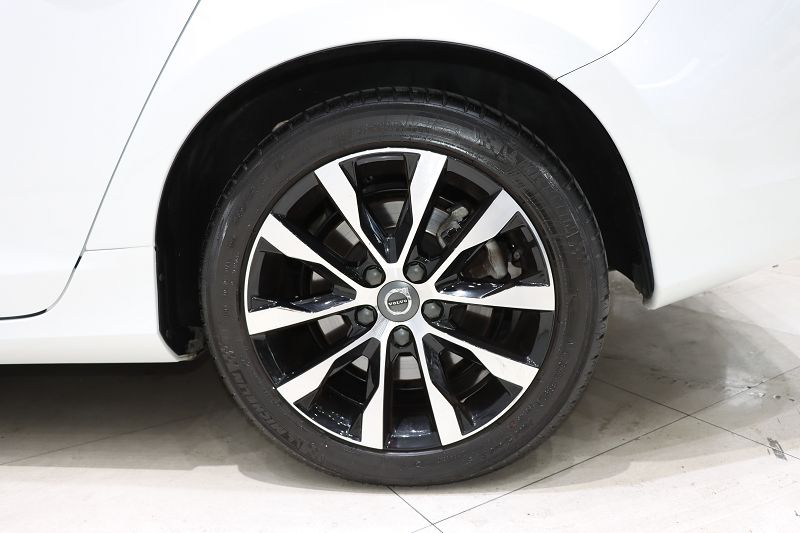 沃尔沃S60 2019款 S60L 改款 T5 智进进阶版