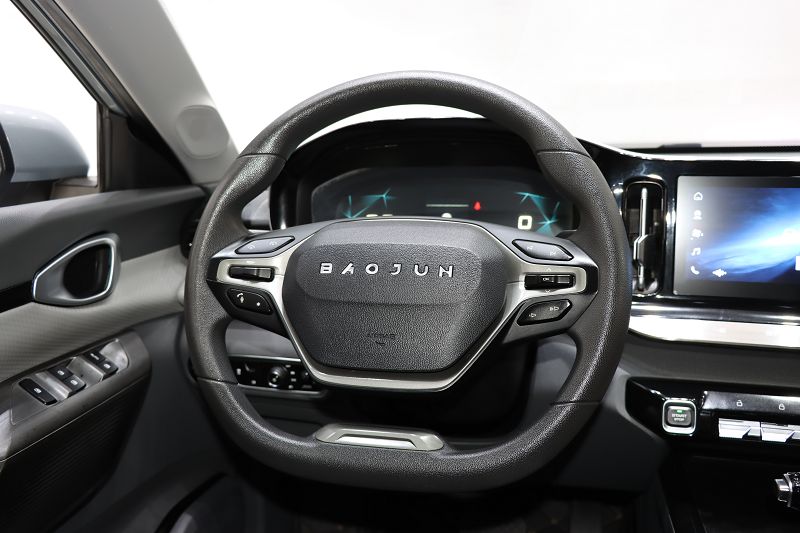 宝骏RC-5 2020款 1.5T CVT智耀豪华型