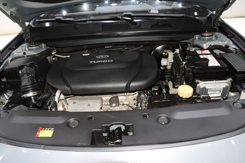 宝骏RC-5 2020款 1.5T CVT智耀豪华型