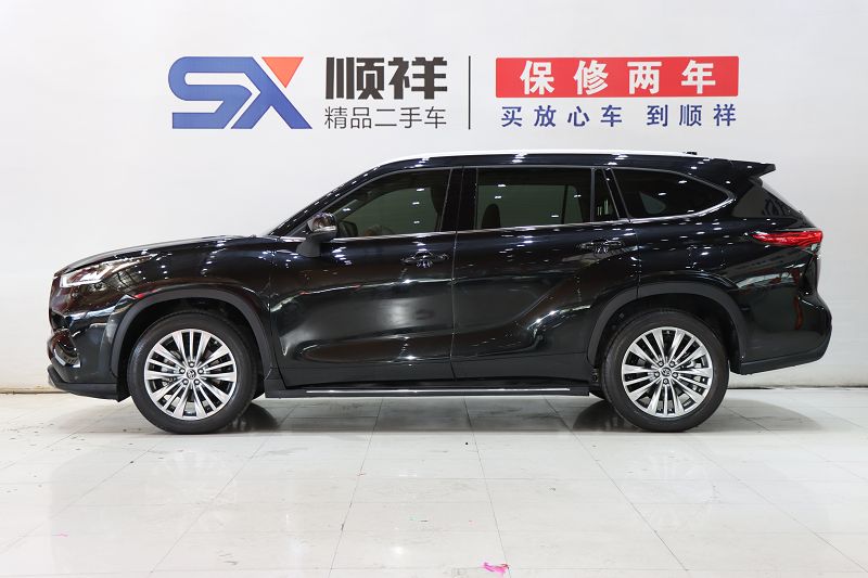 丰田 汉兰达 2022款 2.0T 380T 四驱豪华版 7座