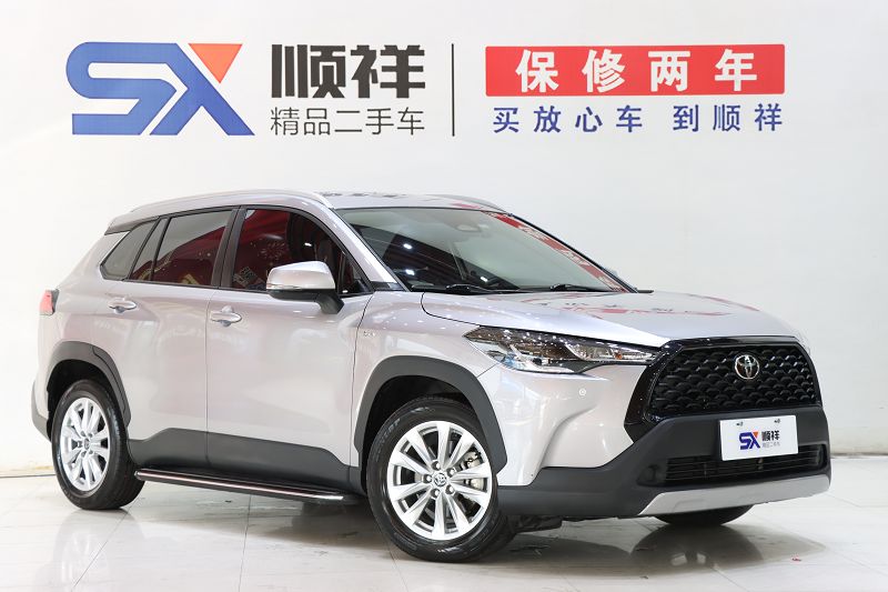 丰田 卡罗拉锐放 2024款 2.0L 智能电混双擎 先锋版