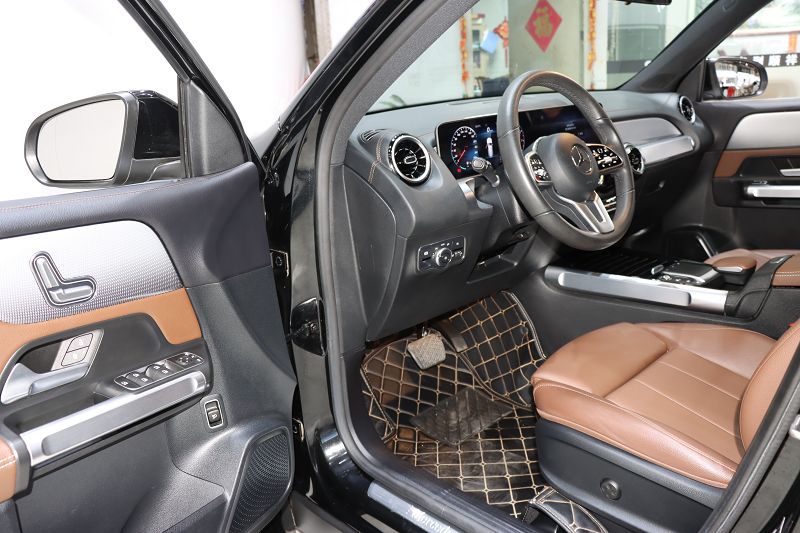 奔驰GLB级 2020款 GLB 180 时尚型