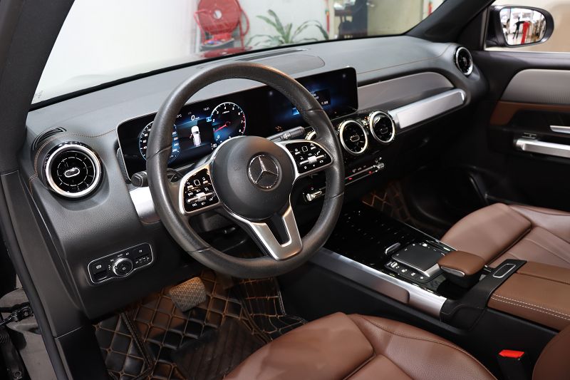 奔驰GLB级 2020款 GLB 180 时尚型