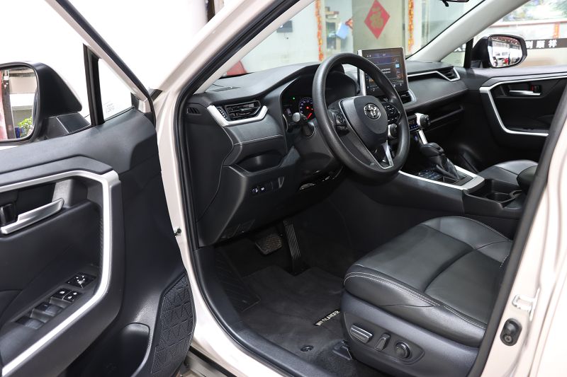 丰田 威兰达 2020款 2.0L CVT四驱豪华版