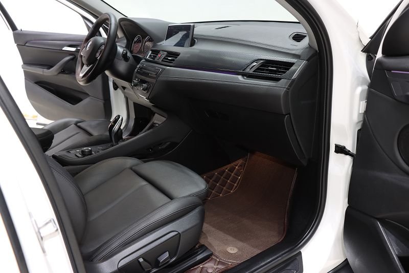 宝马X2(进口) 2019款 X2 sDrive25i 领先型M越野套装 国VI