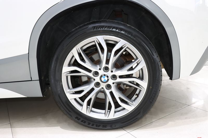 宝马X2(进口) 2019款 X2 sDrive25i 领先型M越野套装 国VI