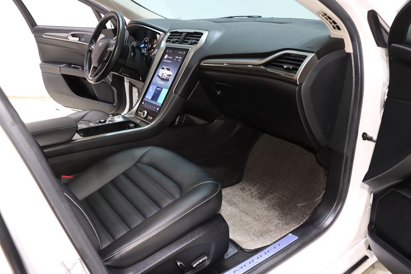 福特 蒙迪欧 2020款 EcoBoost 200 时尚型