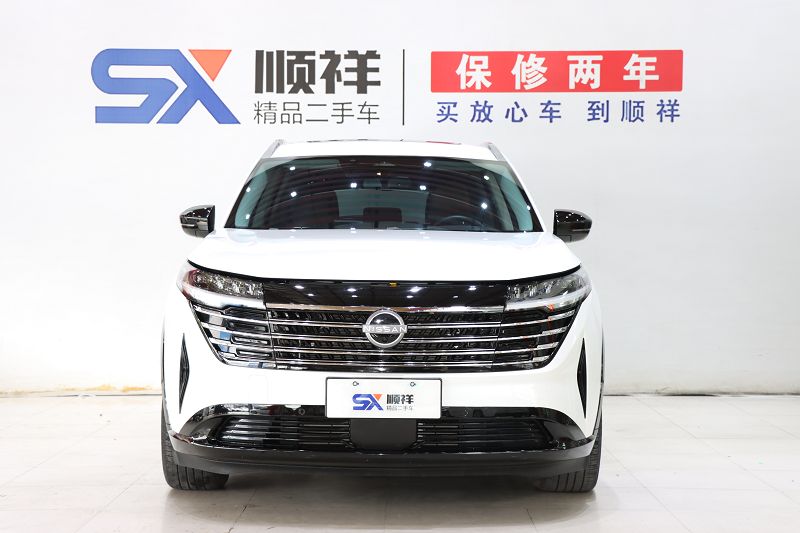 日产 探陆 2024款 380VC-TURBO 四驱智驾版 7座