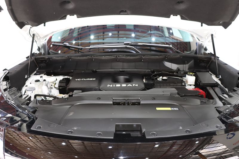 日产 探陆 2024款 380VC-TURBO 四驱智驾版 7座