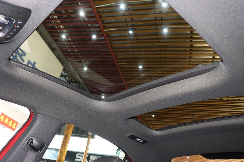 奔驰A级 2020款 A 200 L 运动轿车